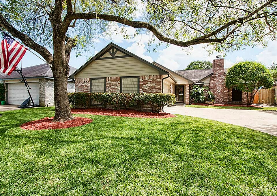 1st image of 10846 E Idlewood Dr