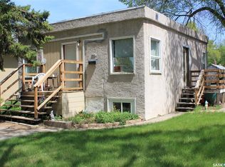 804 F AVENUE N, Saskatoon, SK S7L 1W5