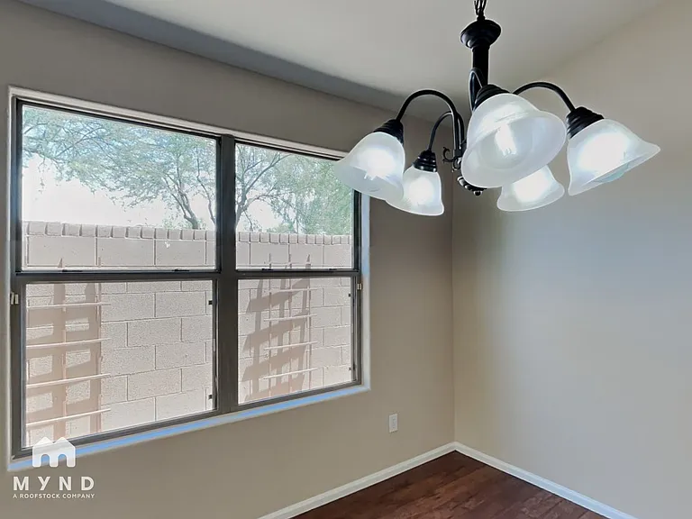 4265 E Bonanza Rd — Photo 4