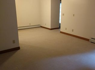 122 W Ridge St APT D, Marquette, MI 49855