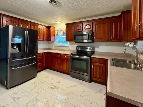 8611 Butler Warren Rd, West Chester, OH 45069