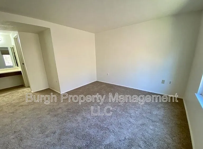 27708 Evergreen Run — Photo 3