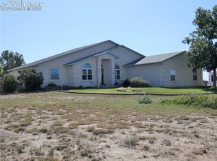 634 S Meredith Dr, Pueblo West, CO 81007