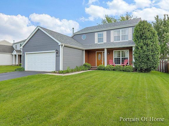 2nd image of 2337 Woodside Dr