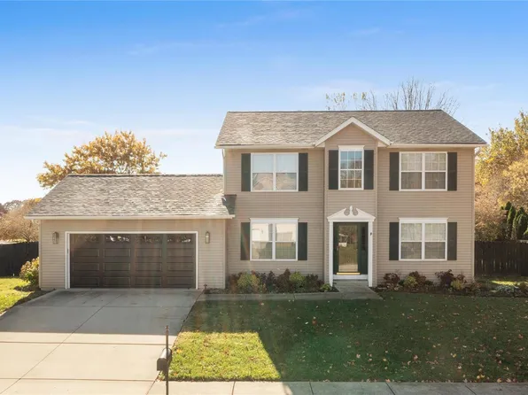 303 Billiken Dr, O Fallon, IL 62269