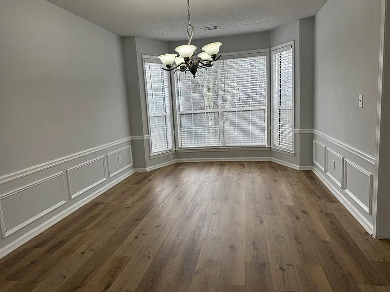 11780 Carriage Park Ln — Photo 24