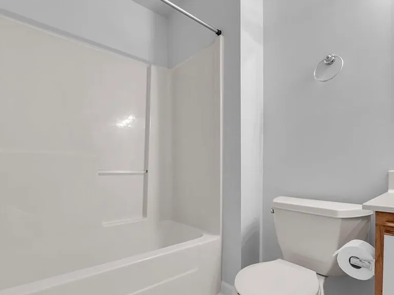 5480 Grace Ave — Photo 9
