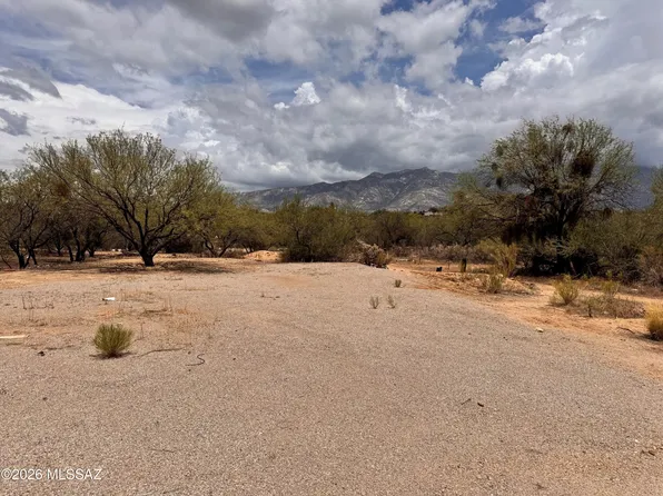 3405 E Lamb Dr, Tucson, AZ 85739