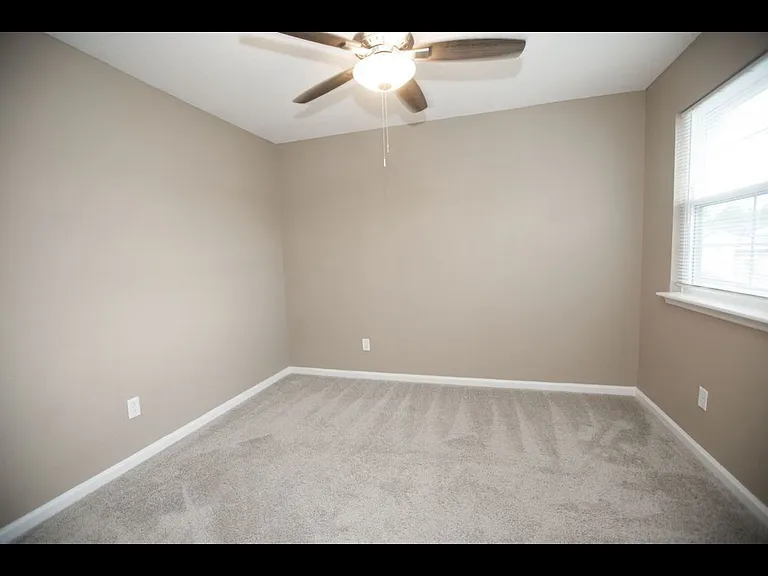 7823 Merchants Way — Photo 13
