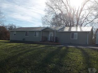 422 E Washington St, Rhodes, IA 50234