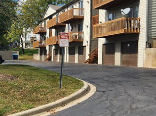 280 Woodridgeunit #C, South Elgin, IL 60177