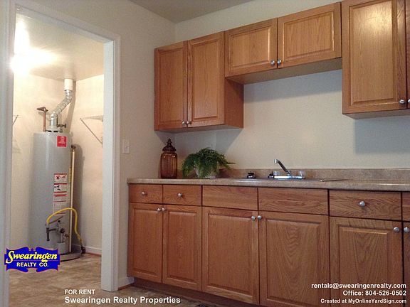 Laundry Room with hook ups