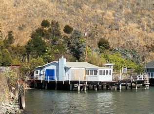 40 Sandy Beach Rd, Vallejo, CA 94590
