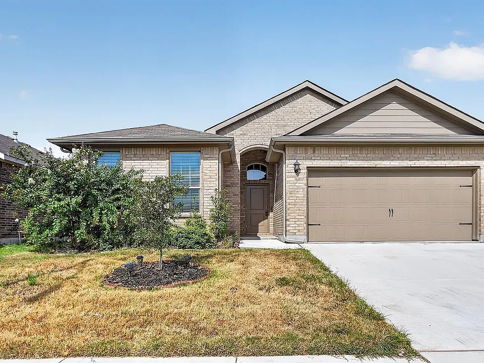 8613 Wildwest Dr