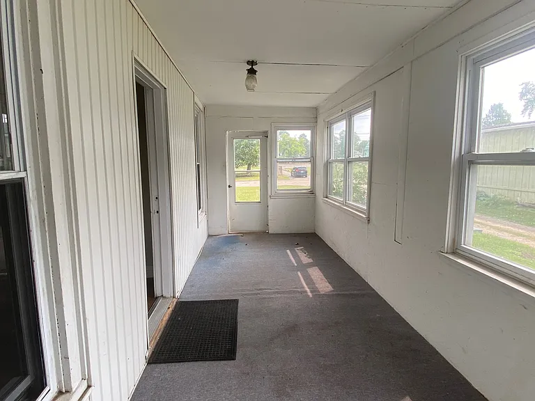 726 N Waterloo St #1 — Photo 12