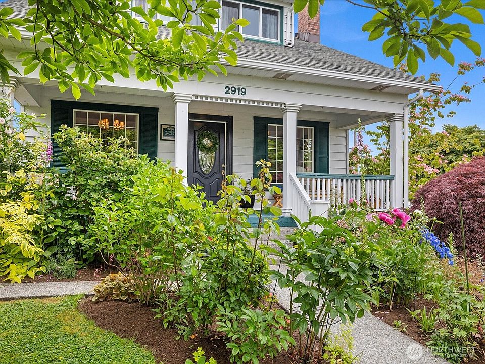 1st image of 2919 Leonard Drive