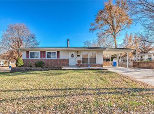 1540 Boulder Dr, Florissant, MO 63031