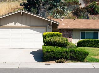 4712 Robbins St, San Diego, CA 92122