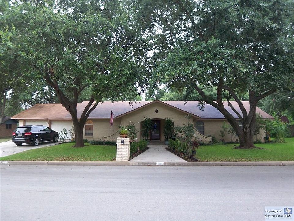 1st image of 1615 Twin Island Dr