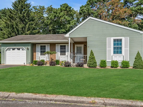 20 Auburn Street #54A, Whiting, NJ 08759