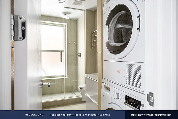 Rented by The Blueground | media 29