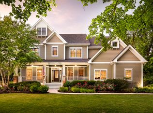 545 Cypress Dr, Naperville, IL