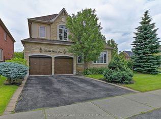185 Don Minaker Dr, Brampton, ON L6P2V1