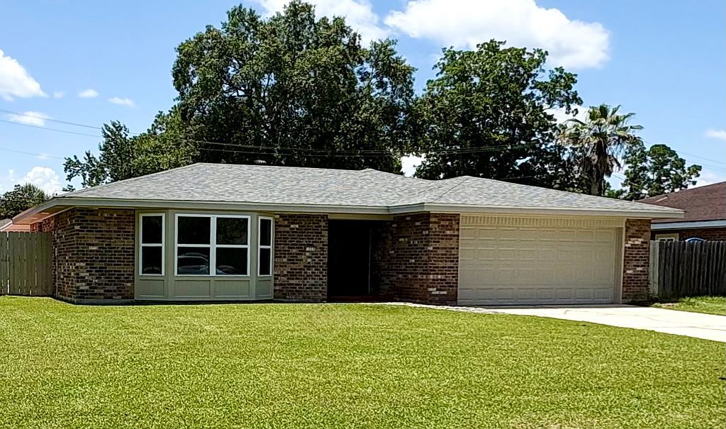 115 Lafitte Dr - Property Image