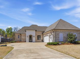 113 Dixon Run, Madison, MS 39110