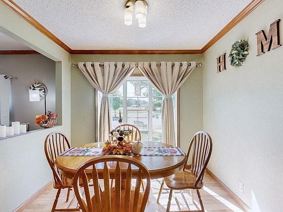 5th image of 3186 Wrather Rd