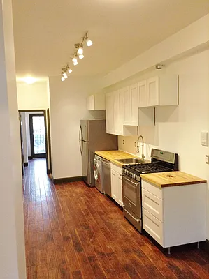 Rented by Spruce Property Group LLC | media 17