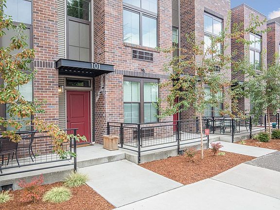 Campus Lofts