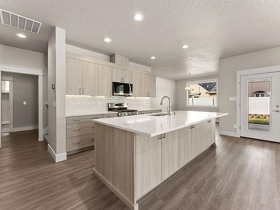 5th image of 77 S Daybreak Ave Lot 28/4