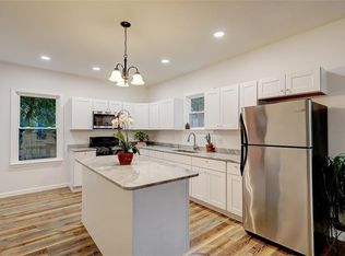 79 Wendell St, Providence, RI 02907