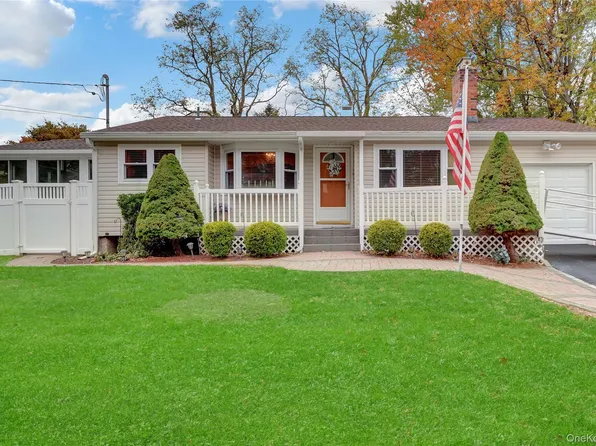 42 A S Mallard Avenue, Selden, NY 11784