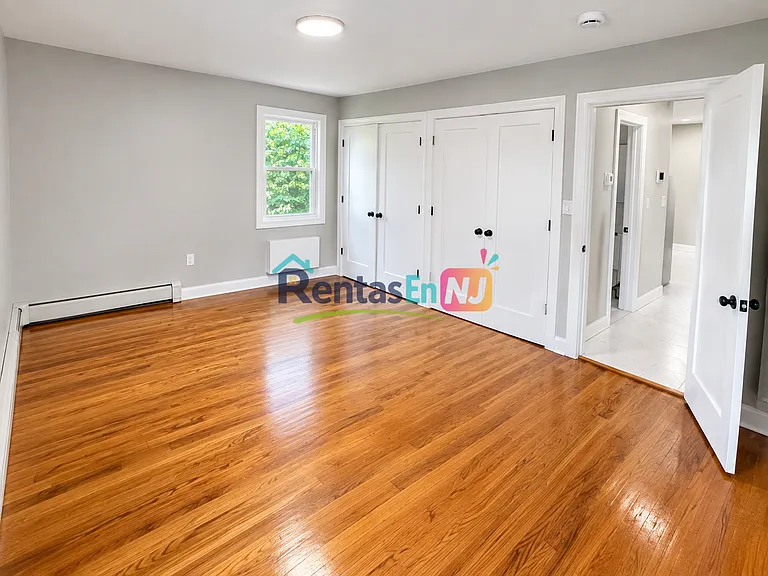 9 Stecher St #2S — Photo 3