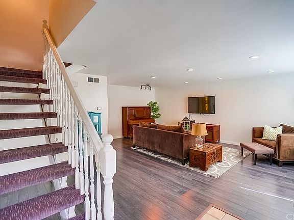 2nd image of 1408 Stonewood Ct