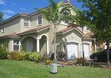 2nd image of 10817 NW 84th St