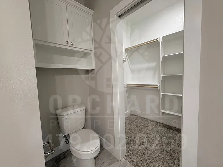 2007 E Brookview Dr — Photo 10