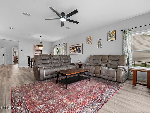 3rd image of 12441 TIERRA CHASE Way
