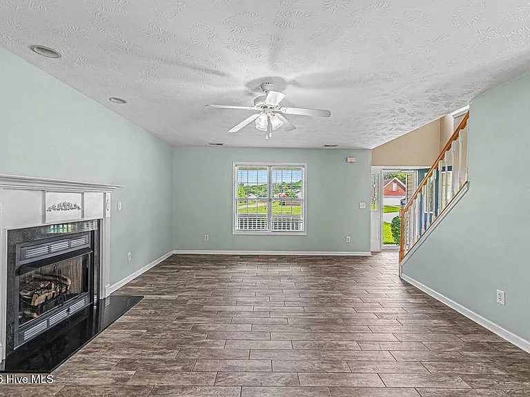 301 Old Dam Rd — Photo 17