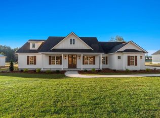 3025 Mary Powell Way, Hahira, GA 31632