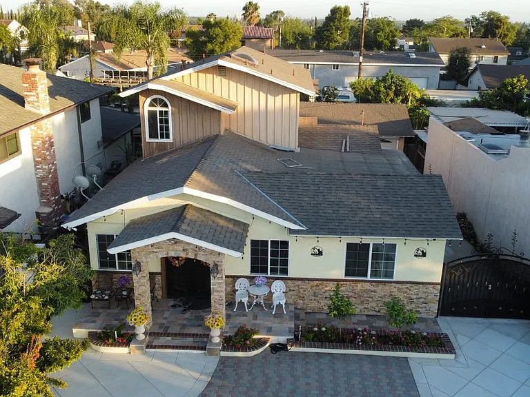 W Fern Dr — Photo 2