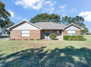 123 Dennis St, Lake City, AR 72437