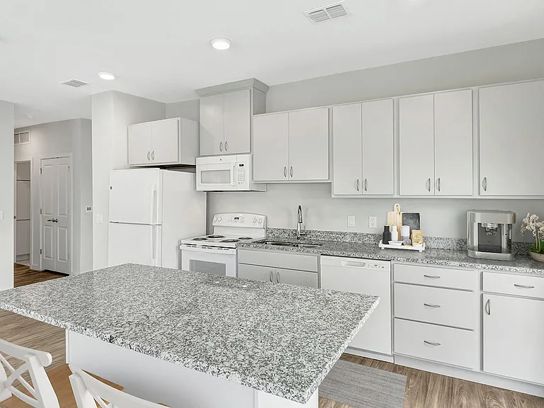 The Reef at Riviera 62+ Apartments — Photo 70