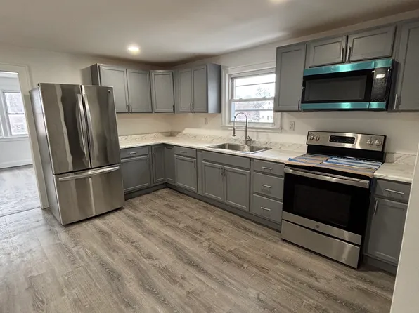 (undisclosed Address), Manchester, NH 03102