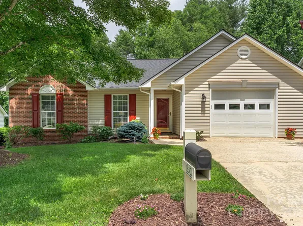 330 Stonehollow Rd, Fletcher, NC 28732