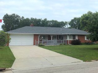 101 Eastview Dr, Normal, IL 61761