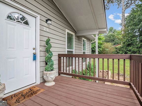 5th image of 25 Hearthstone Dr