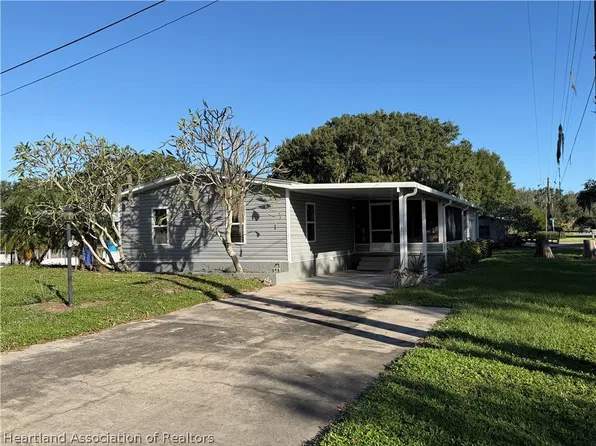 5 Crepe Myrtle St, Lake Placid, FL 33852